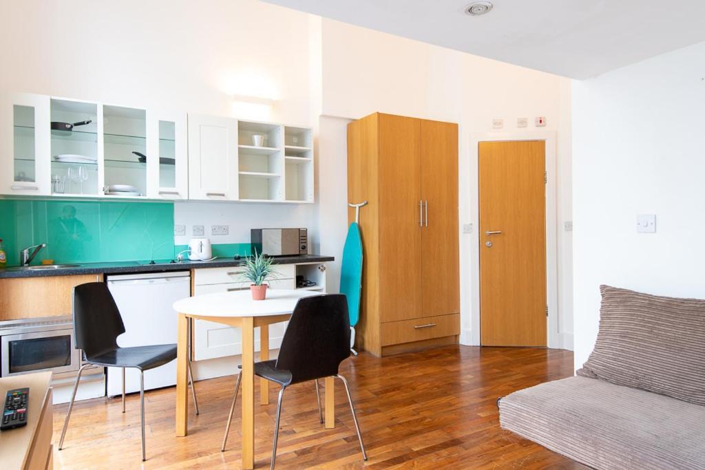 City Prime Apartments Londres Extérieur photo